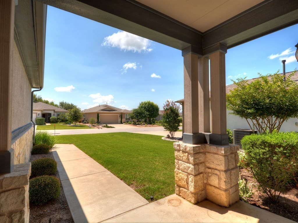 Georgetown House: 307 Cooper Lake