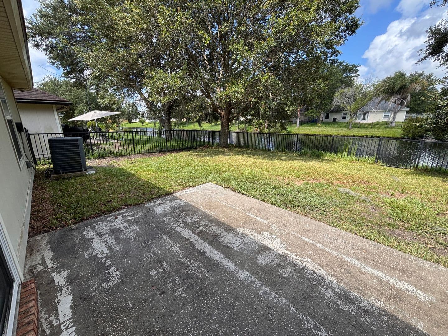 Jacksonville House: 14160 Fish Eagle Dr E