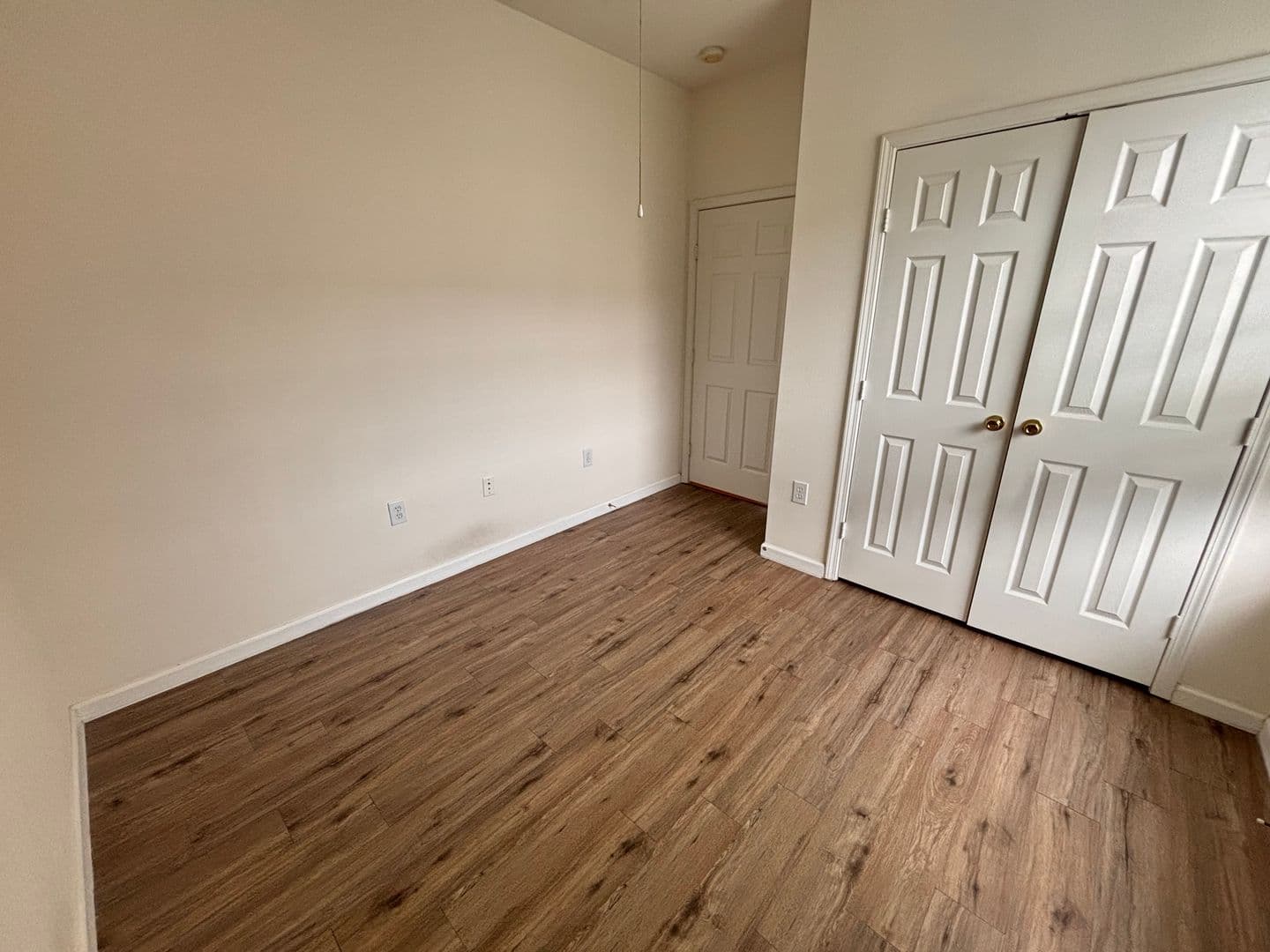 Jacksonville House: 7990 Baymeadows Road E #608