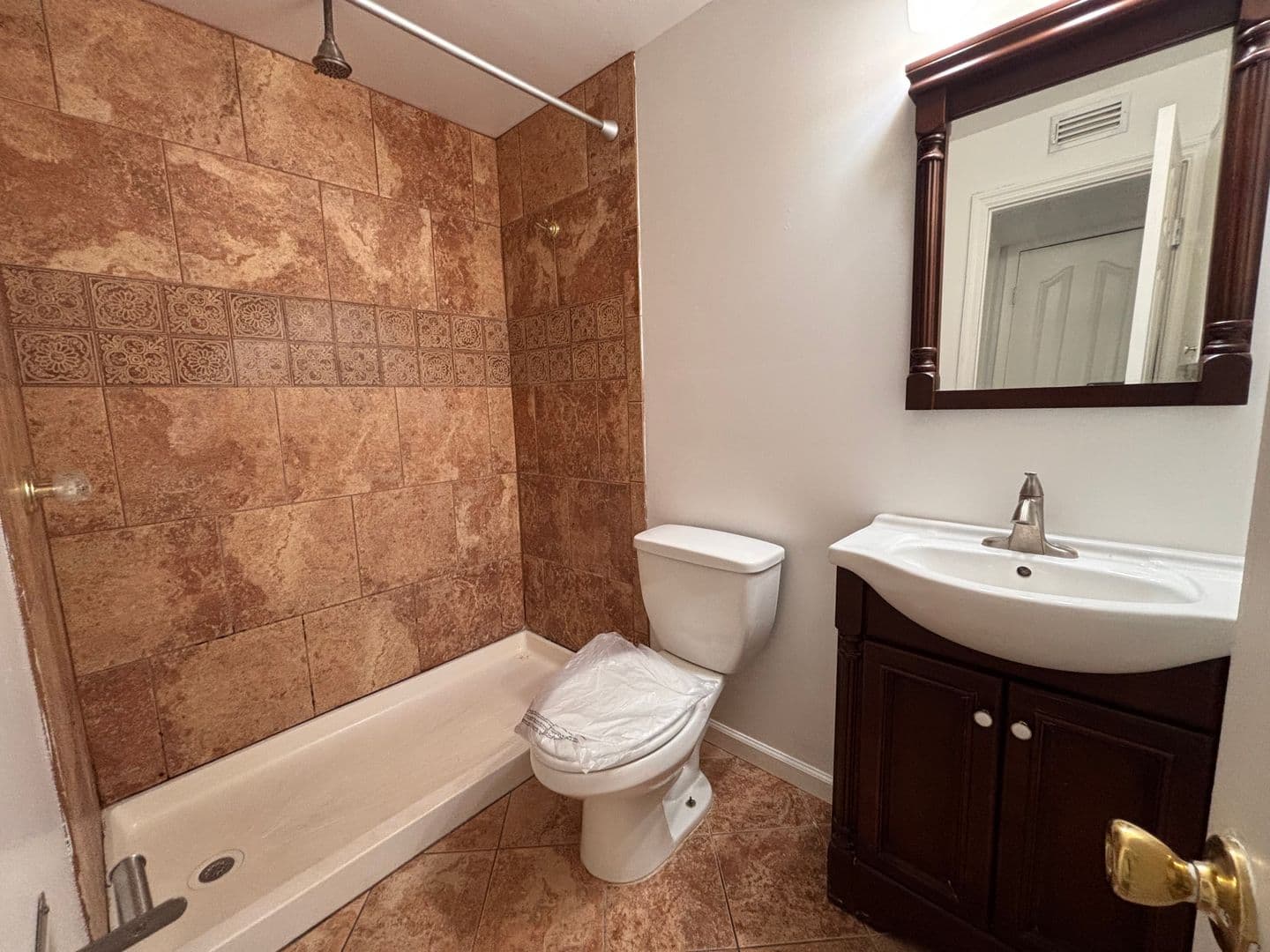 Jacksonville Beach Condo: 402 Lower 8th Ave South