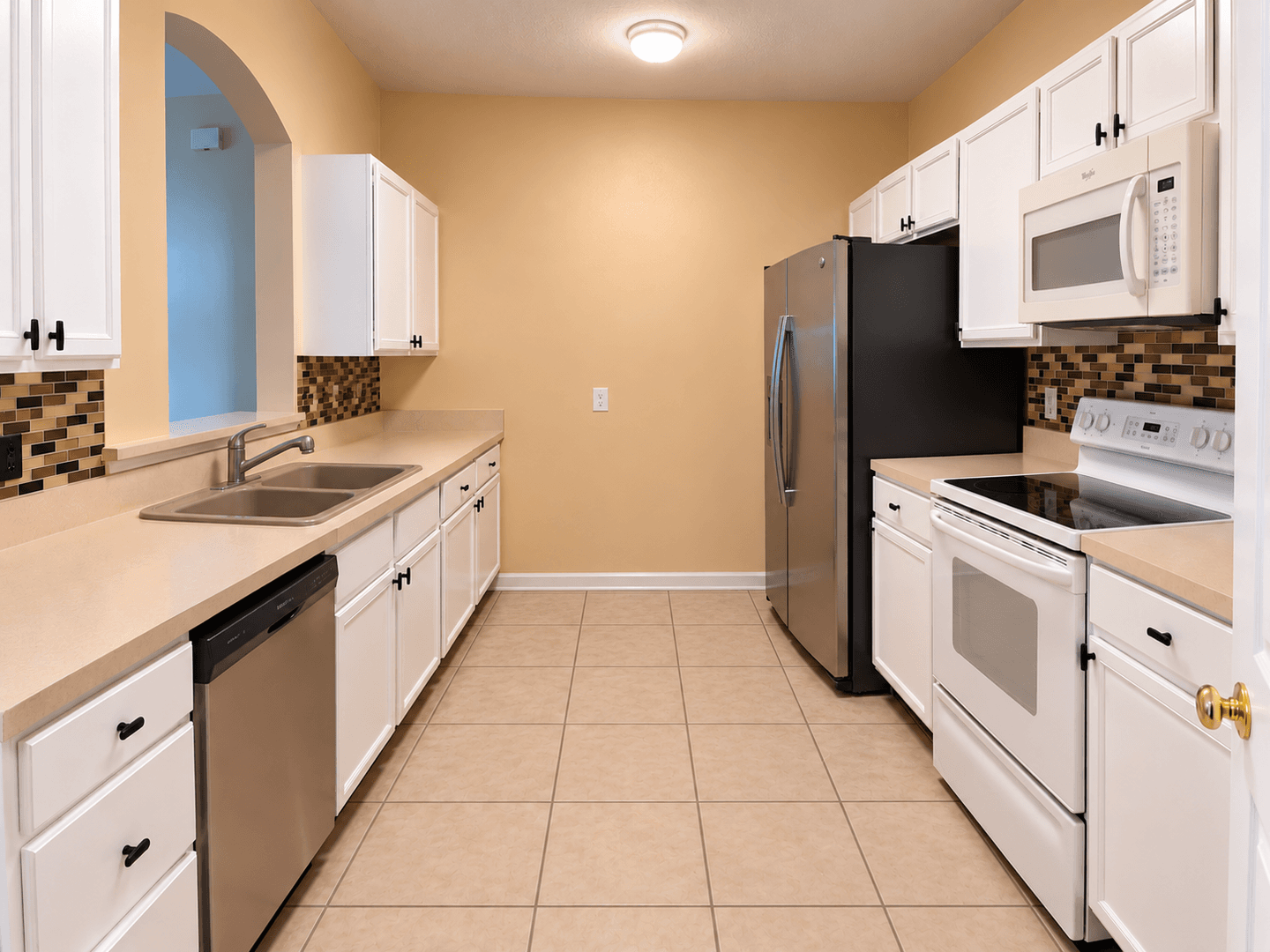 Jacksonville House: 7990 Baymeadows Road E #608