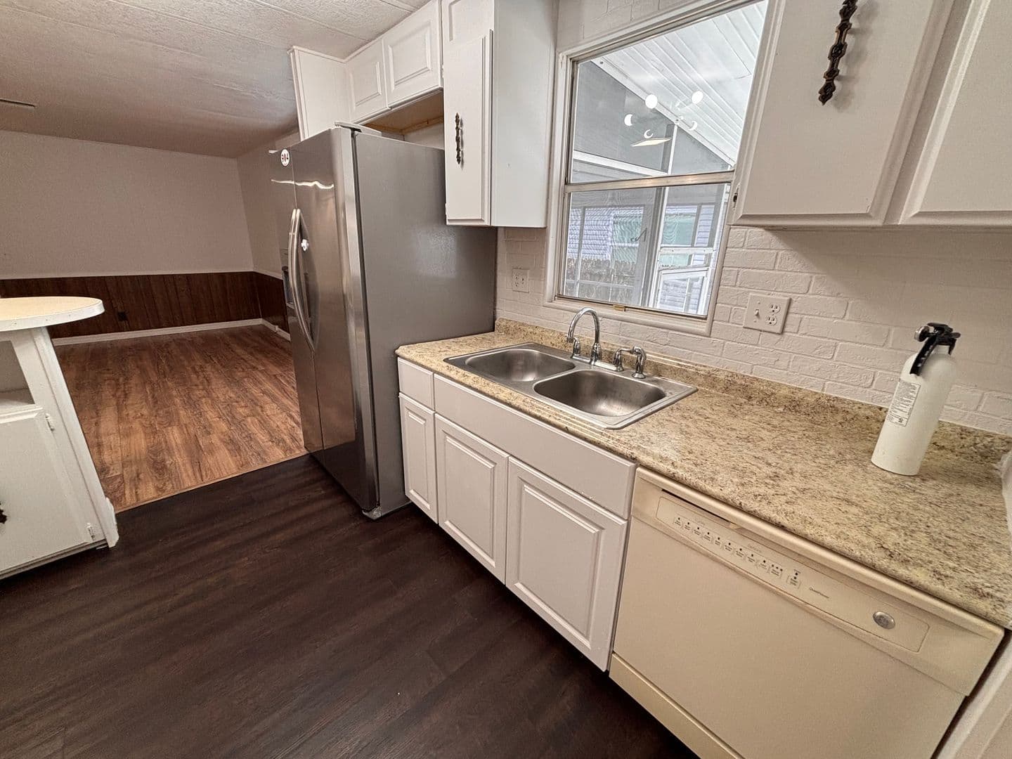 Jacksonville House: 10911 Merrywood