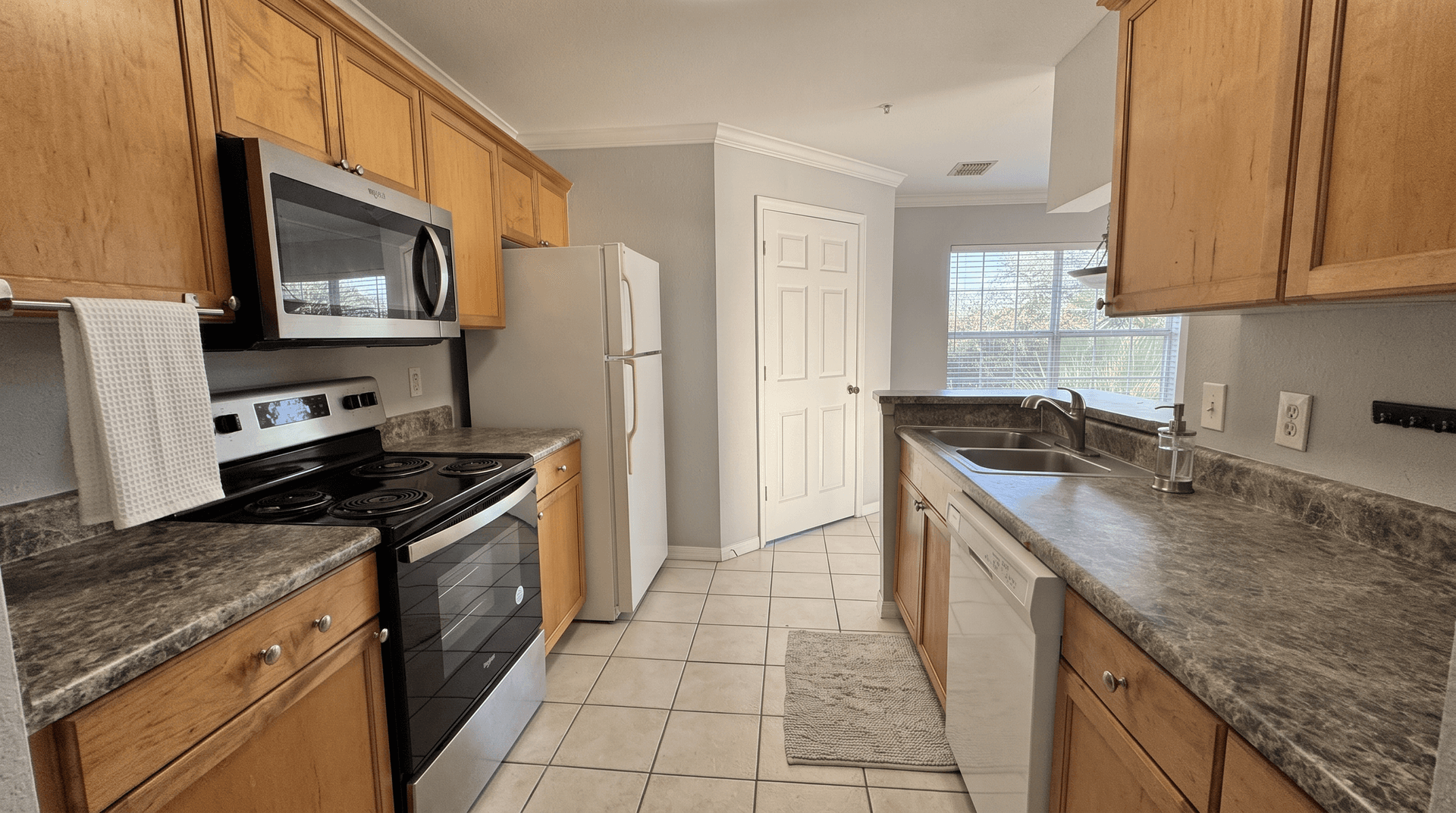 Jacksonville Condo: 10961 Burnt Mill Rd #438
