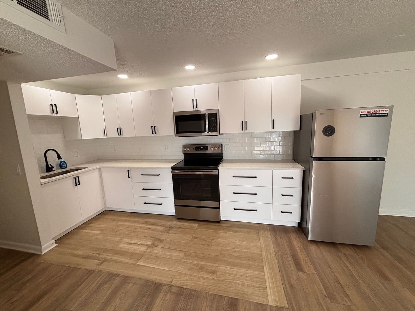 Jacksonville Beach Condo: 402 Lower 8th Ave South