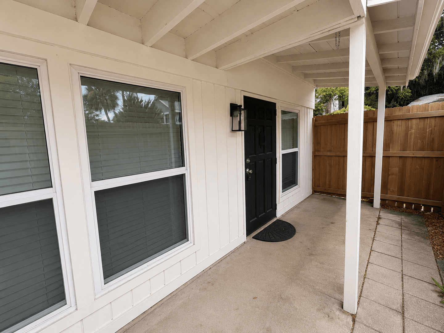 St Augustine House: 111 Cedar St