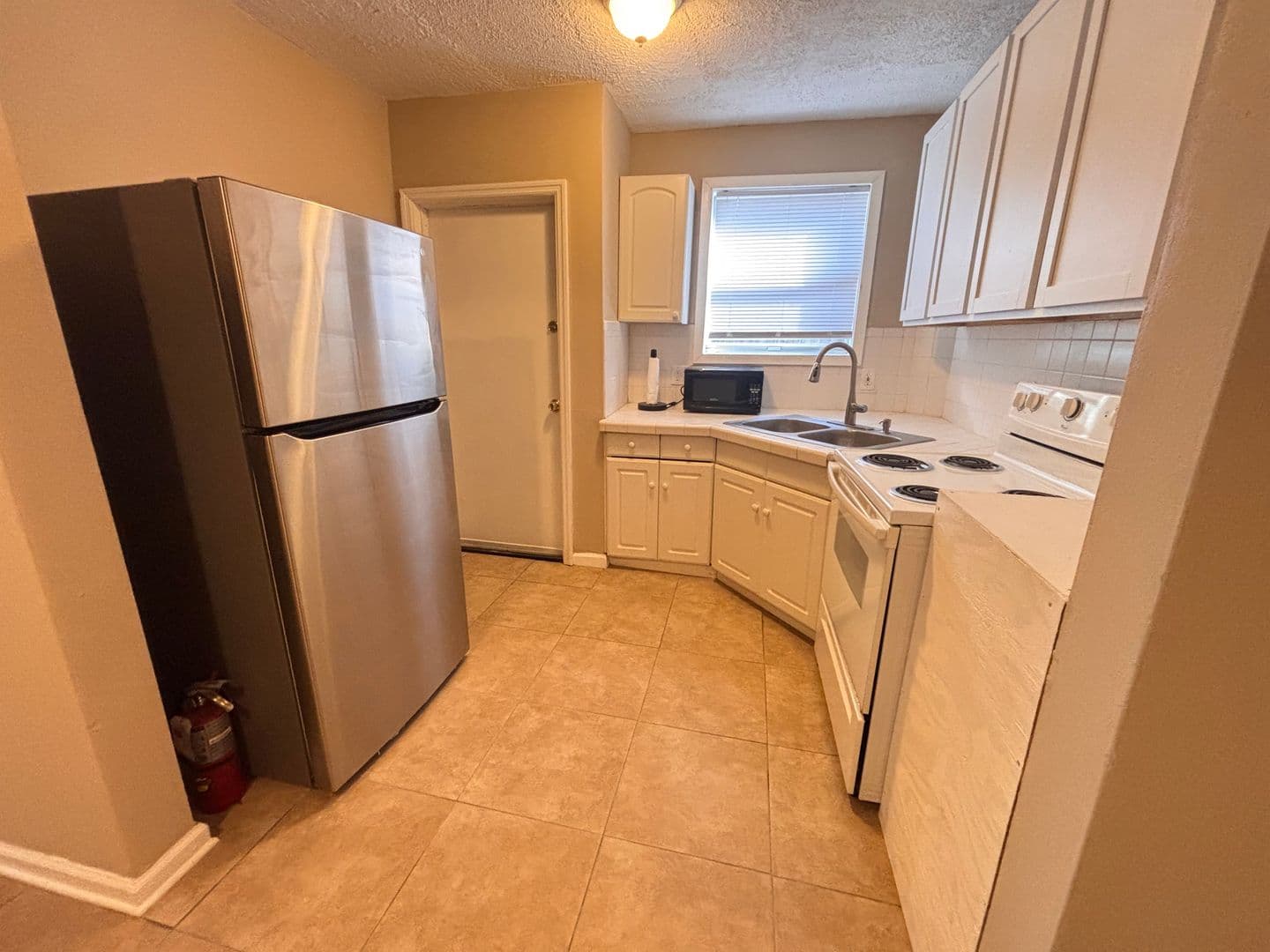 Jacksonville House: 828 Acosta St