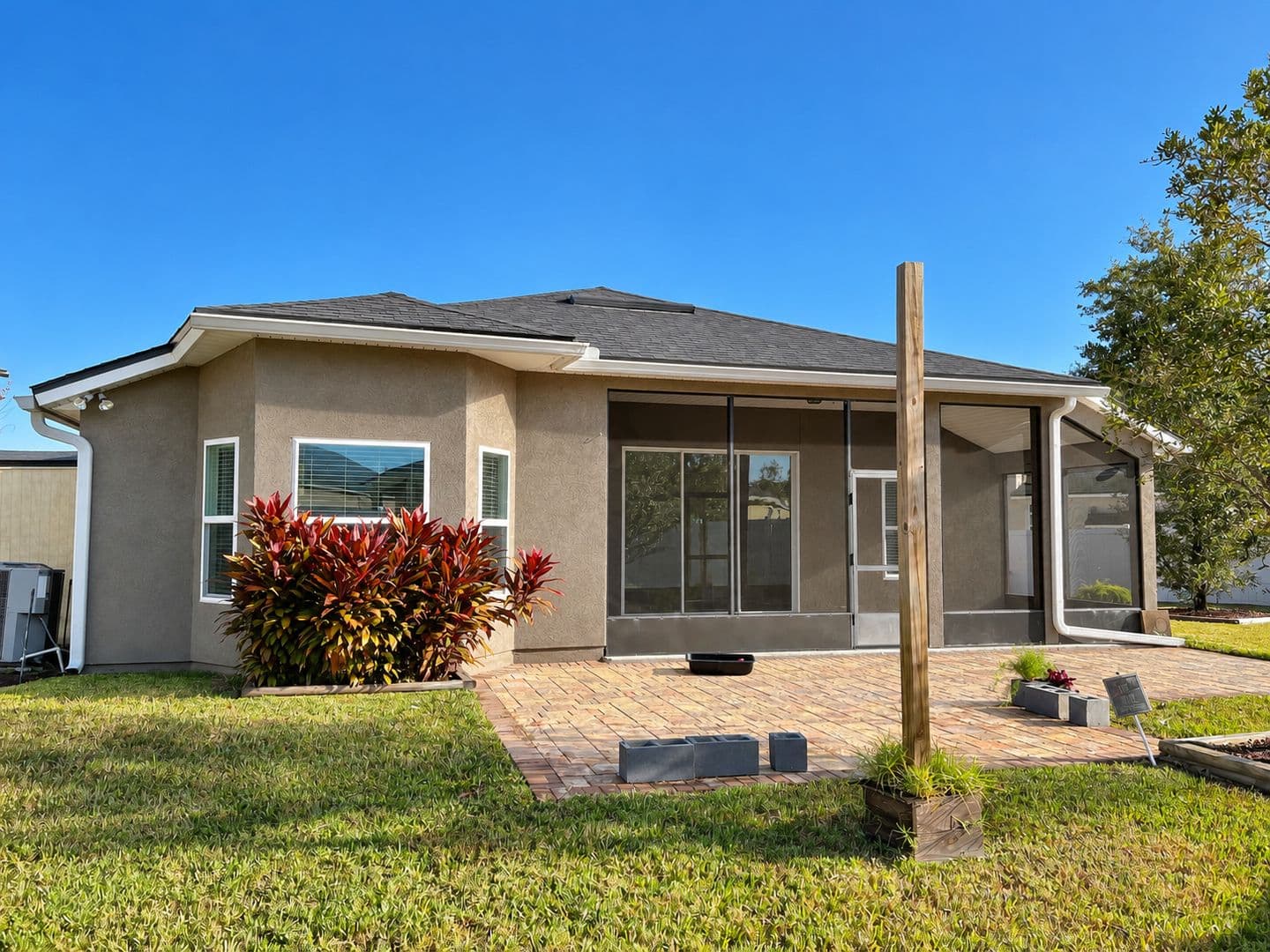 Jacksonville House: 11144 Parkside Preserve Way