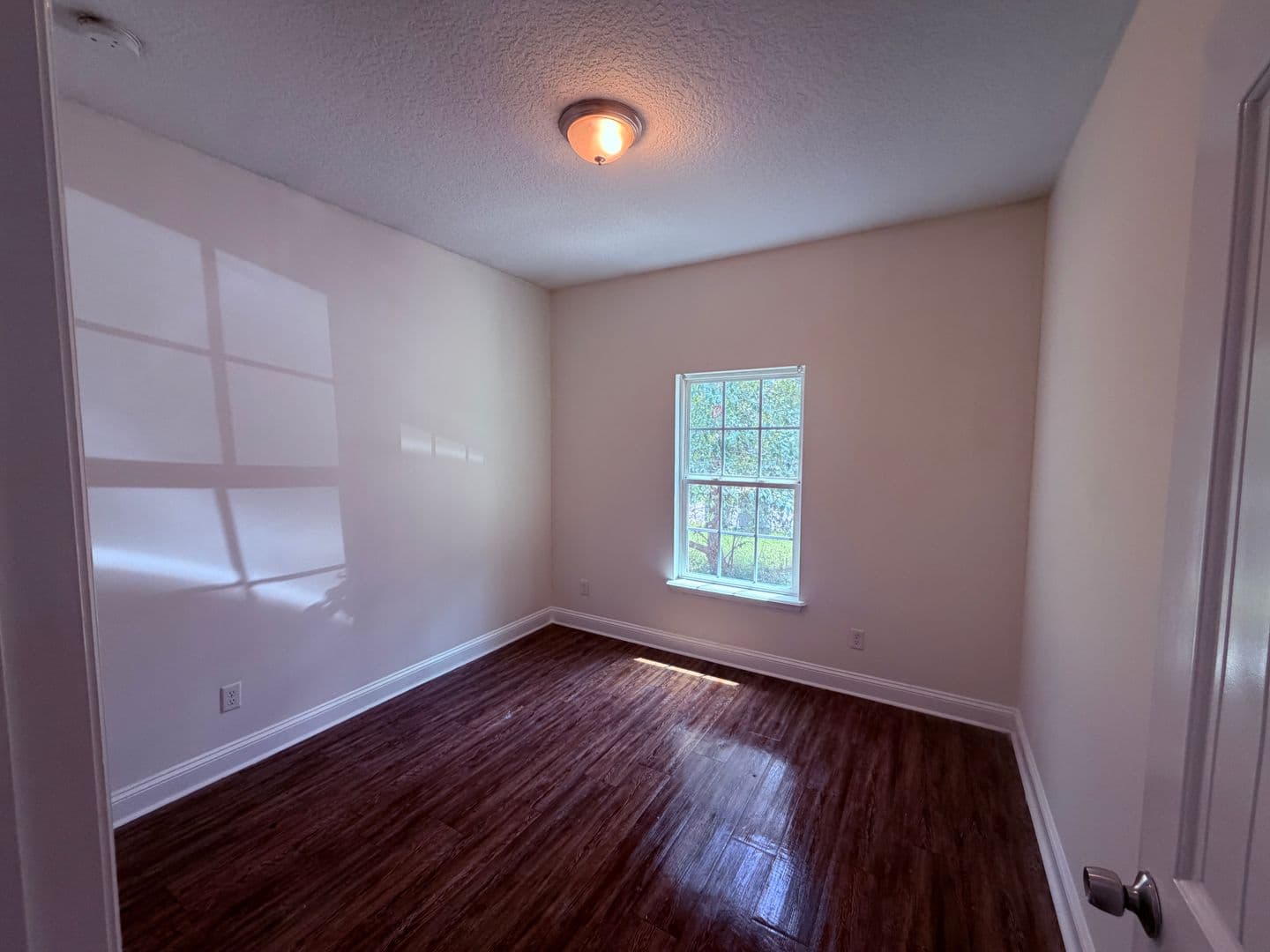 Jacksonville House: 6609 Osceola St