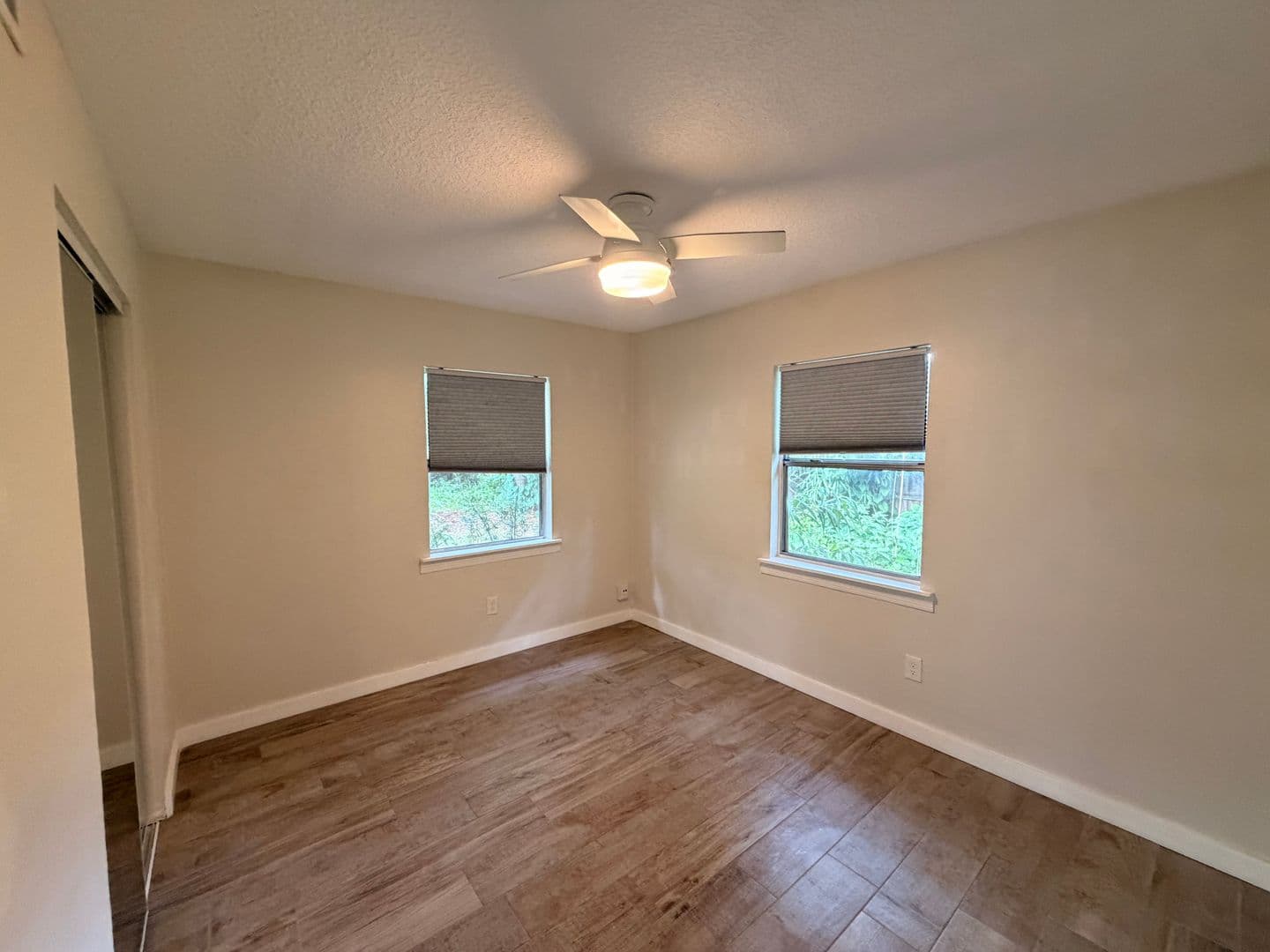 Atlantic Beach Apartment: 1700 Main St