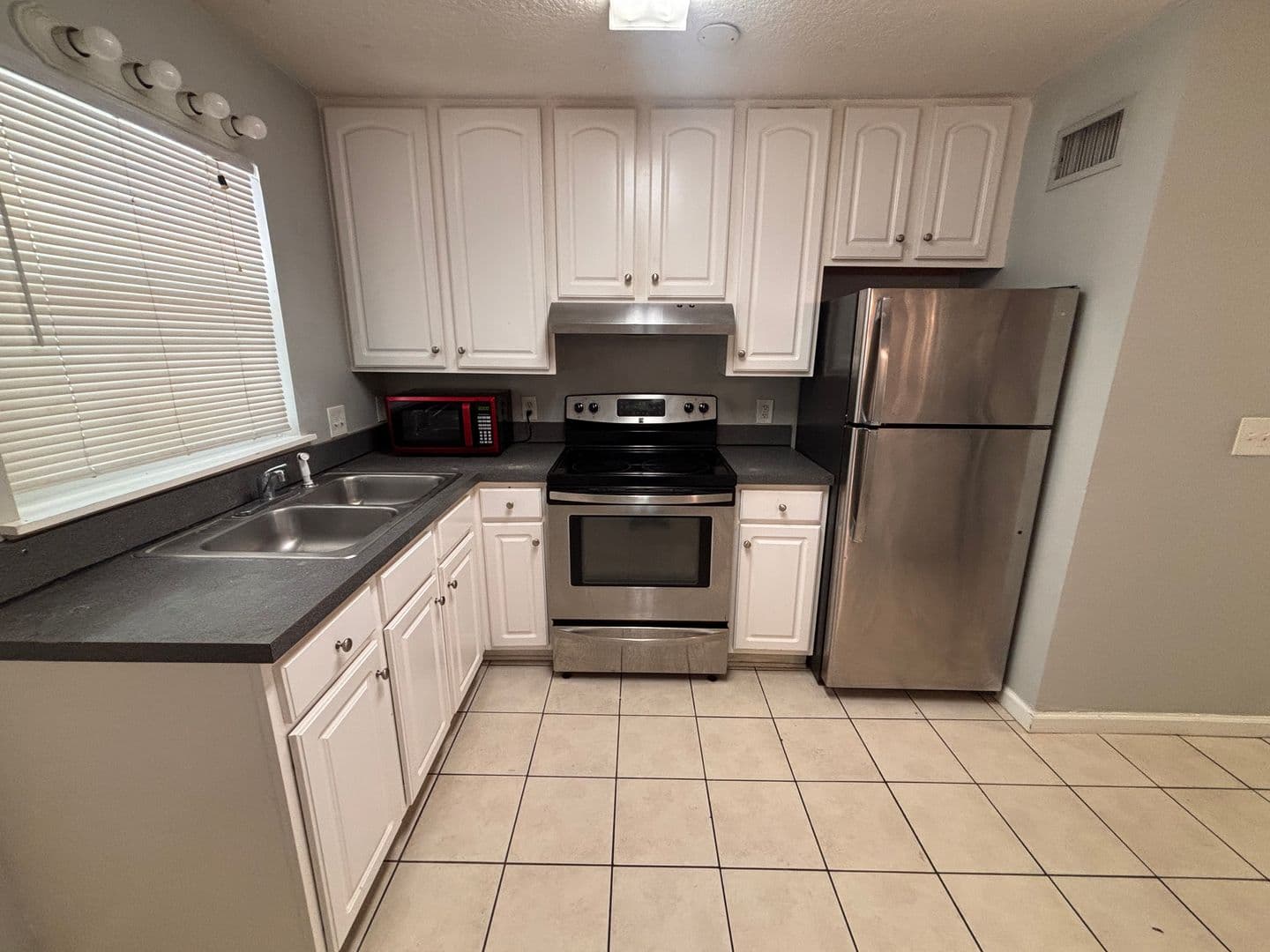 Jacksonville Beach Condo: 209 7th Street S