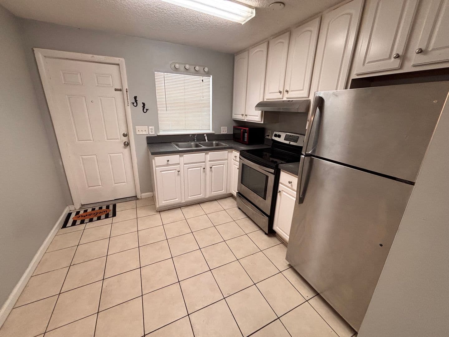 Jacksonville Beach Condo: 209 7th Street S