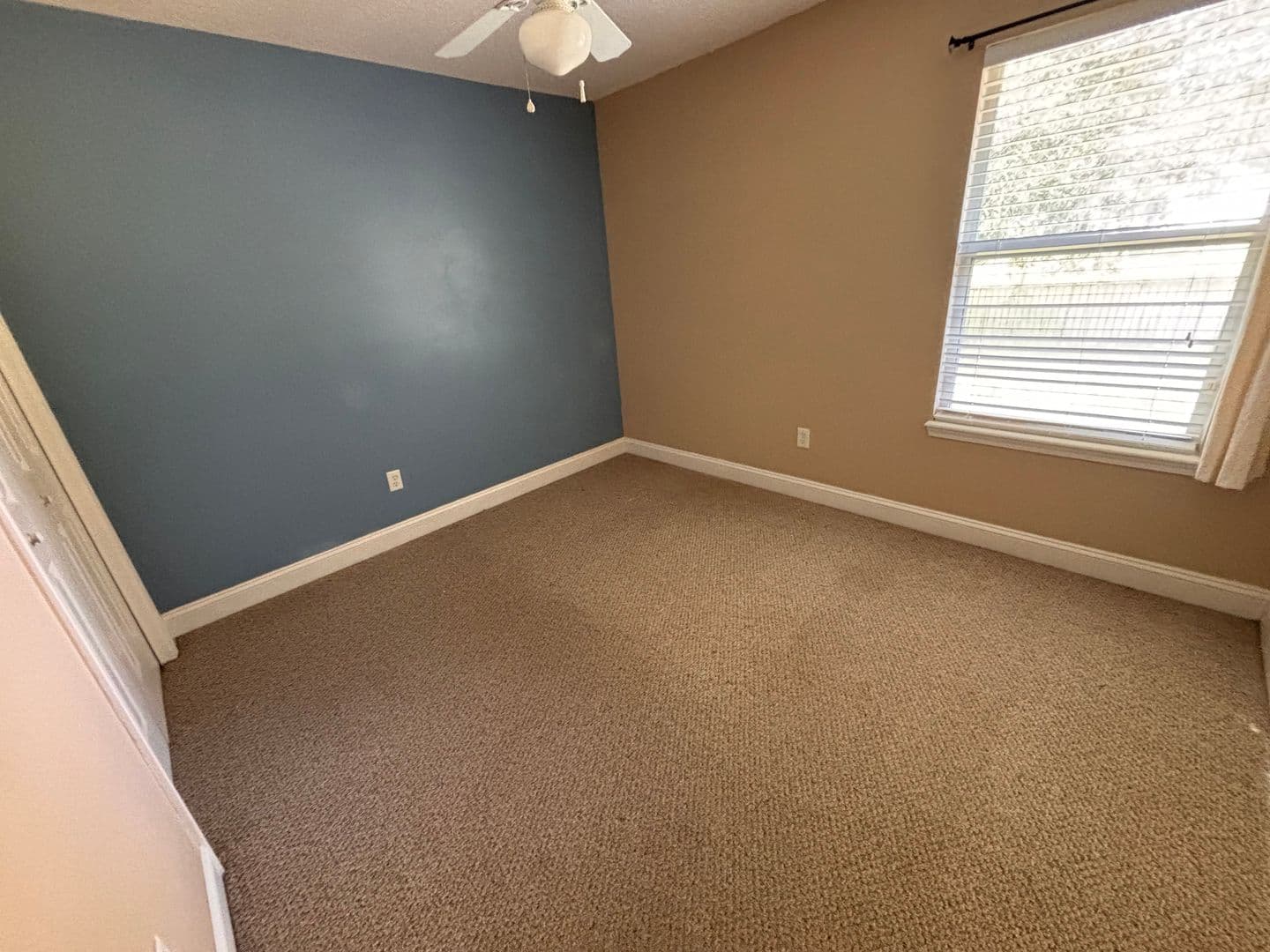 Jacksonville House: 14160 Fish Eagle Dr E