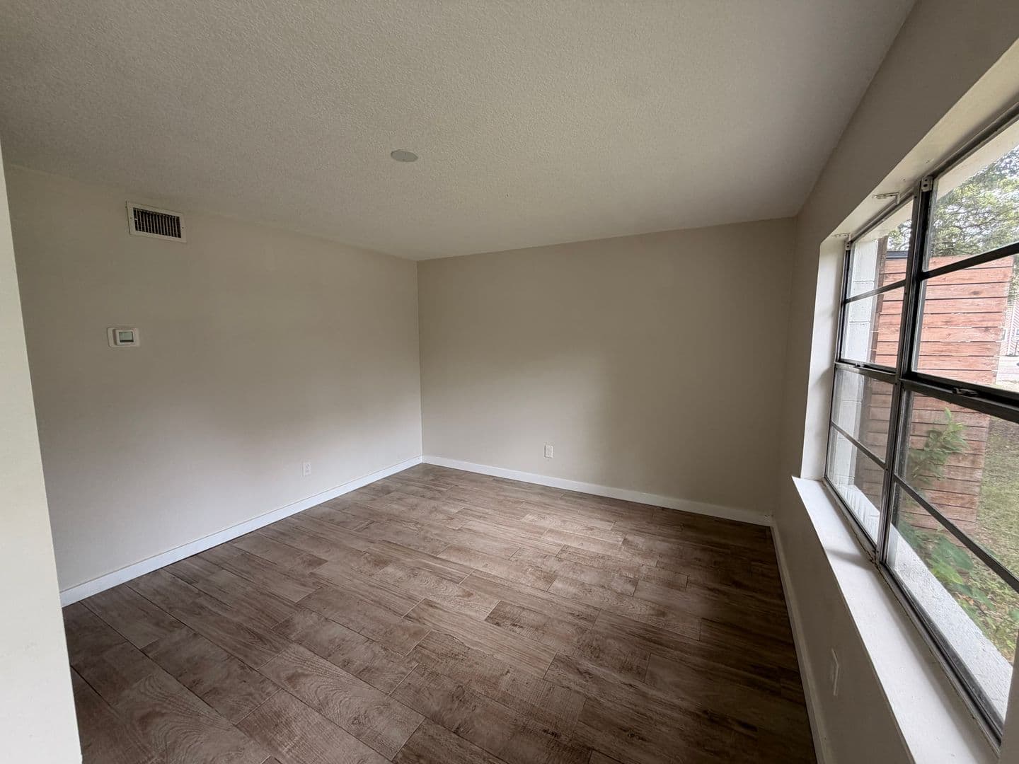Atlantic Beach Apartment: 1700 Main St