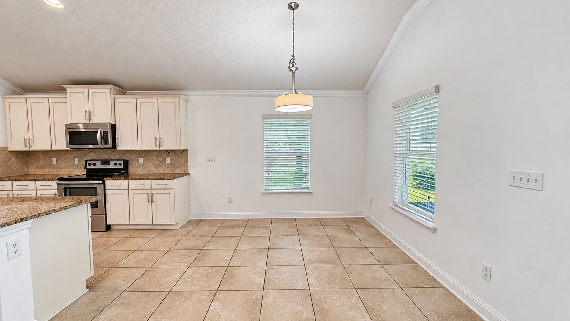Jacksonville House: 11144 Parkside Preserve Way