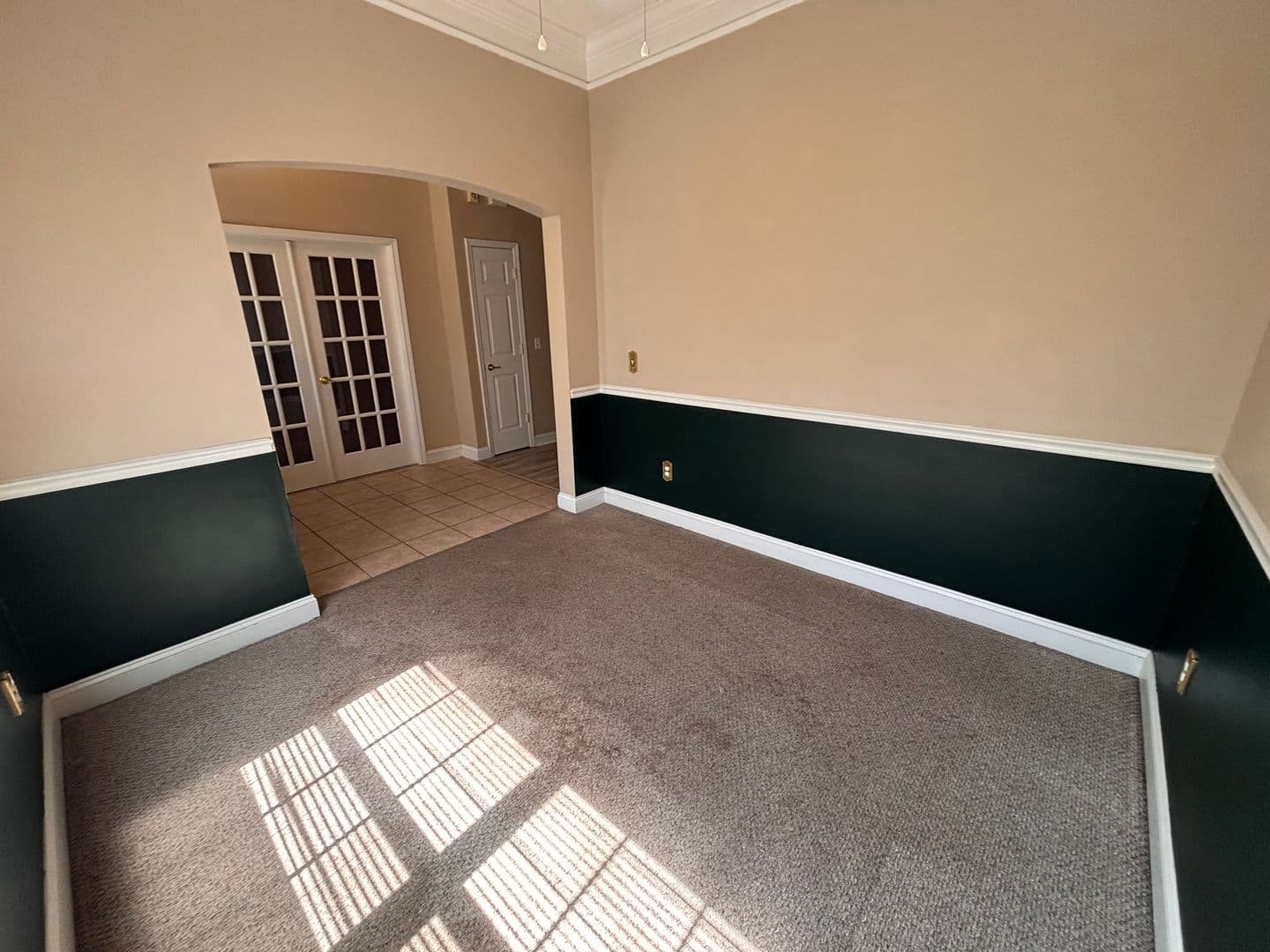 Jacksonville House: 14160 Fish Eagle Dr E