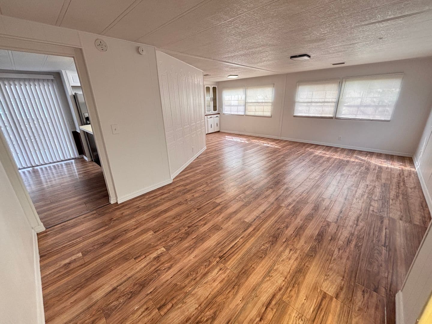 Jacksonville House: 10911 Merrywood
