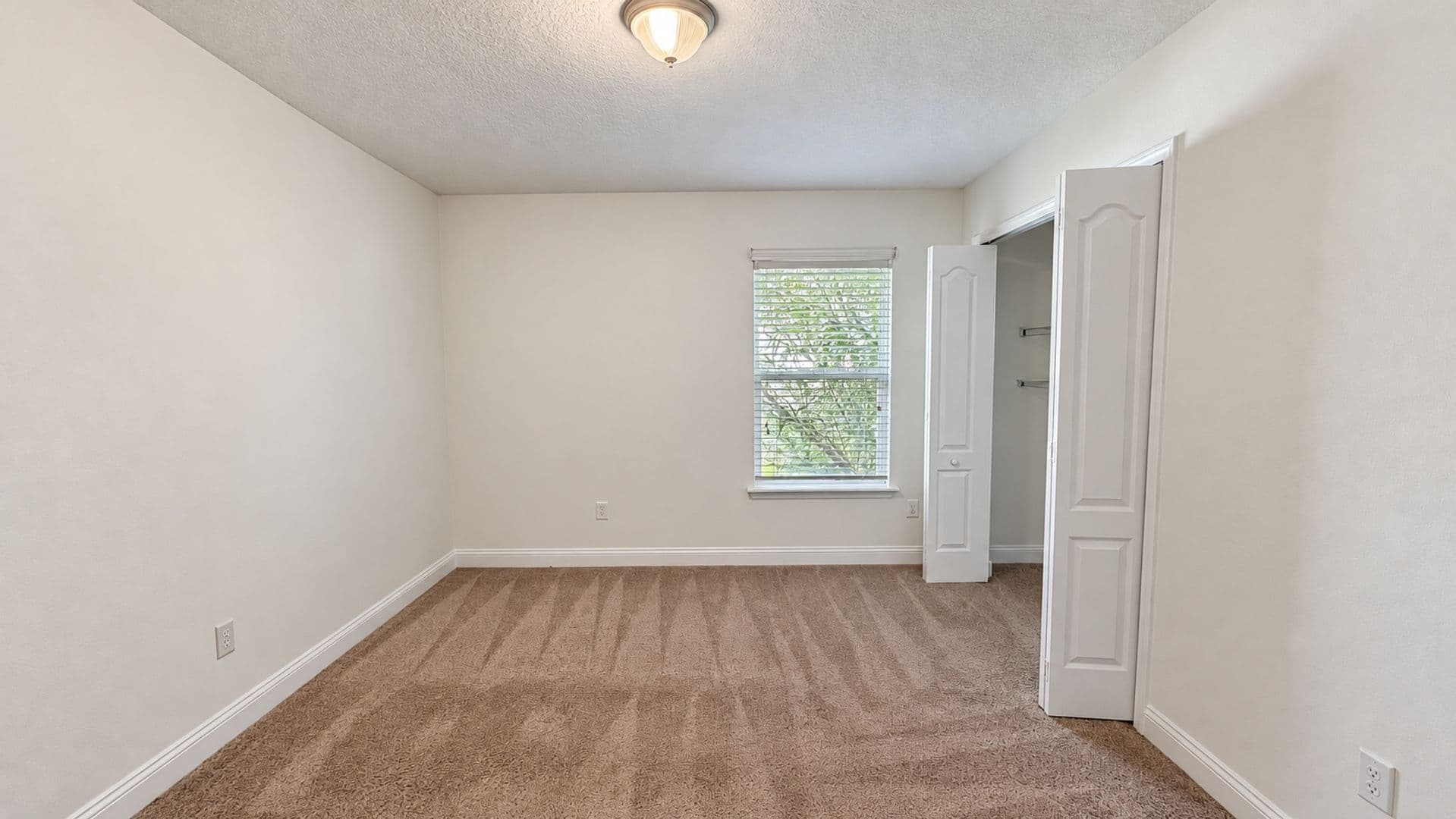 Jacksonville House: 11144 Parkside Preserve Way