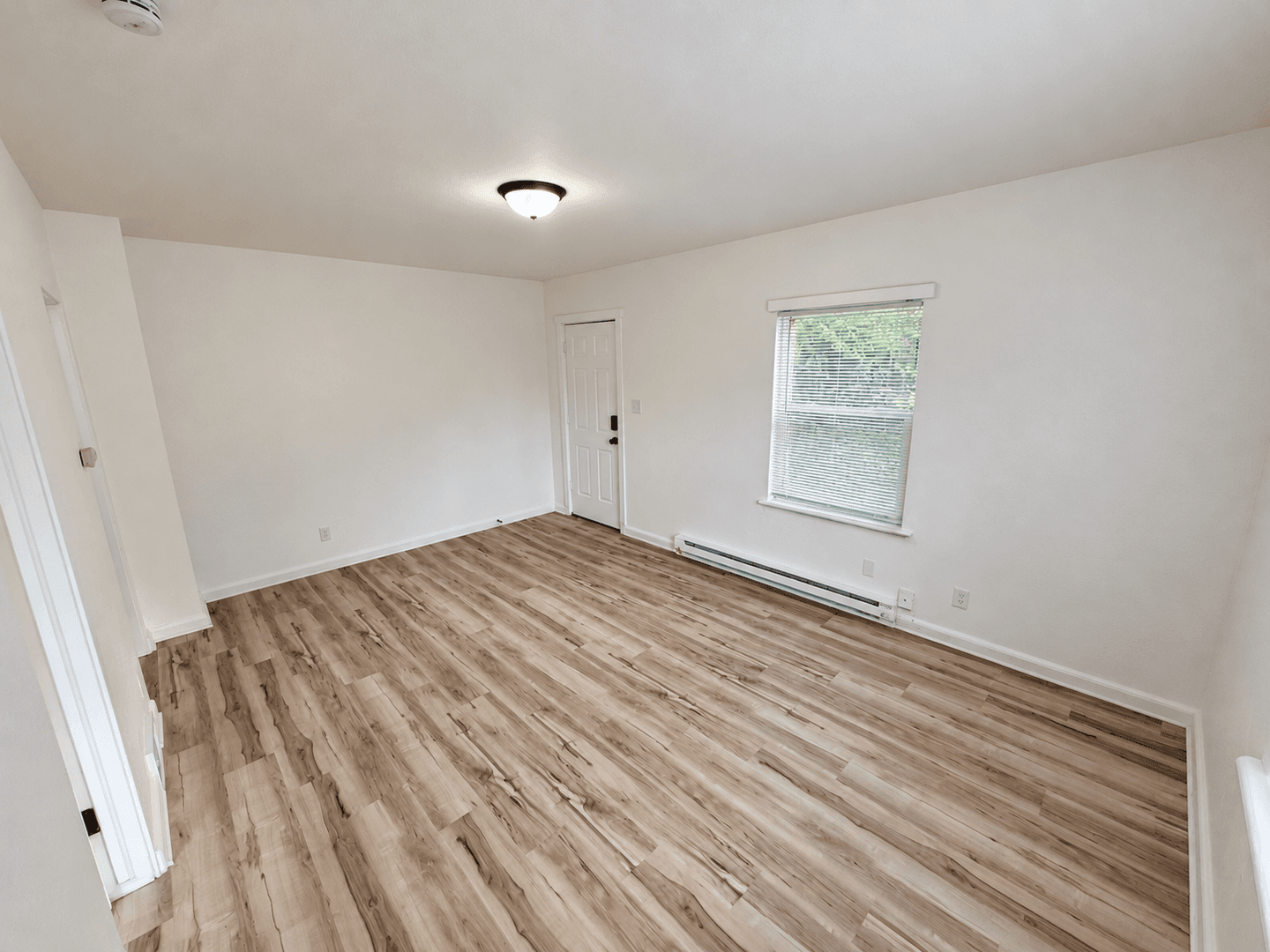 Des Moines Apartment: 612 Bancroft St
