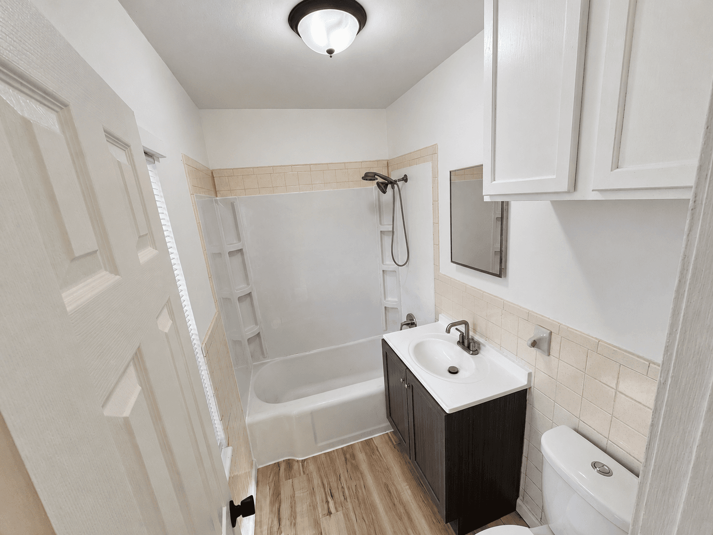 Des Moines Apartment: 612 Bancroft St
