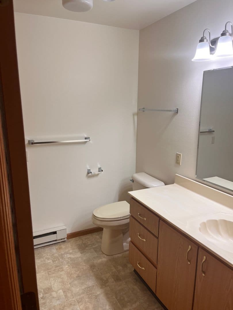 Fort Atkinson Apartment: 1103 Whitewater Ave