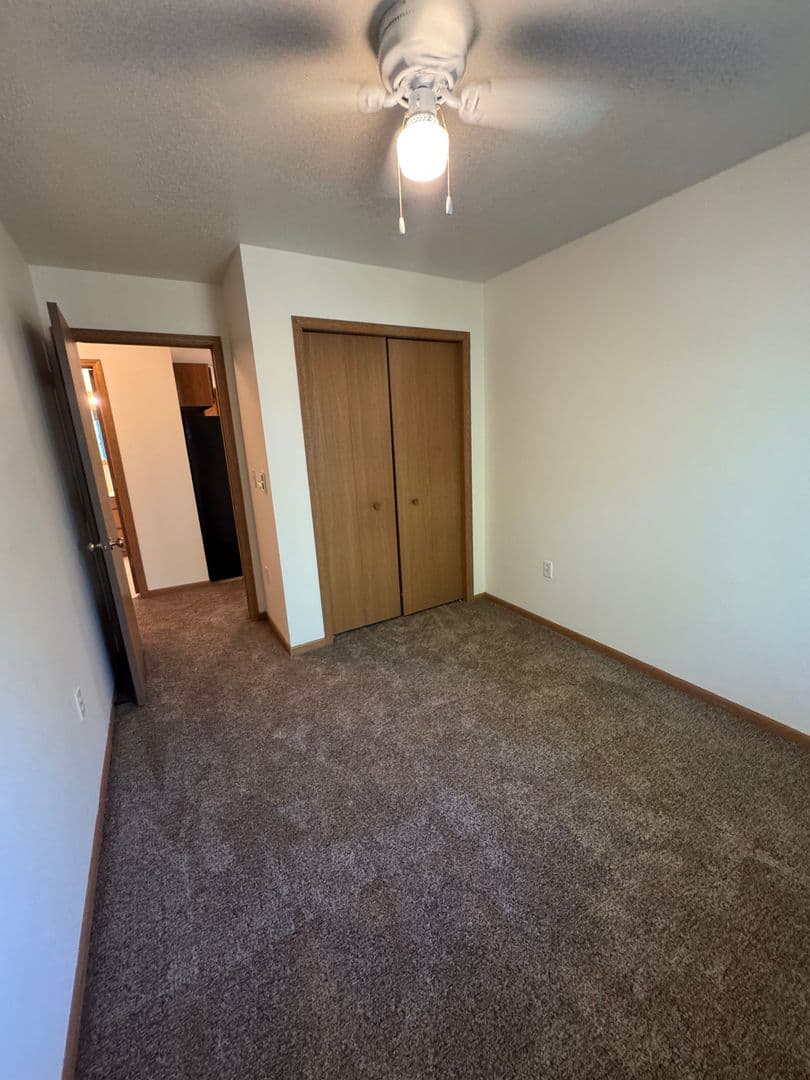 Platteville Apartment: 90 E. Gridley Ave