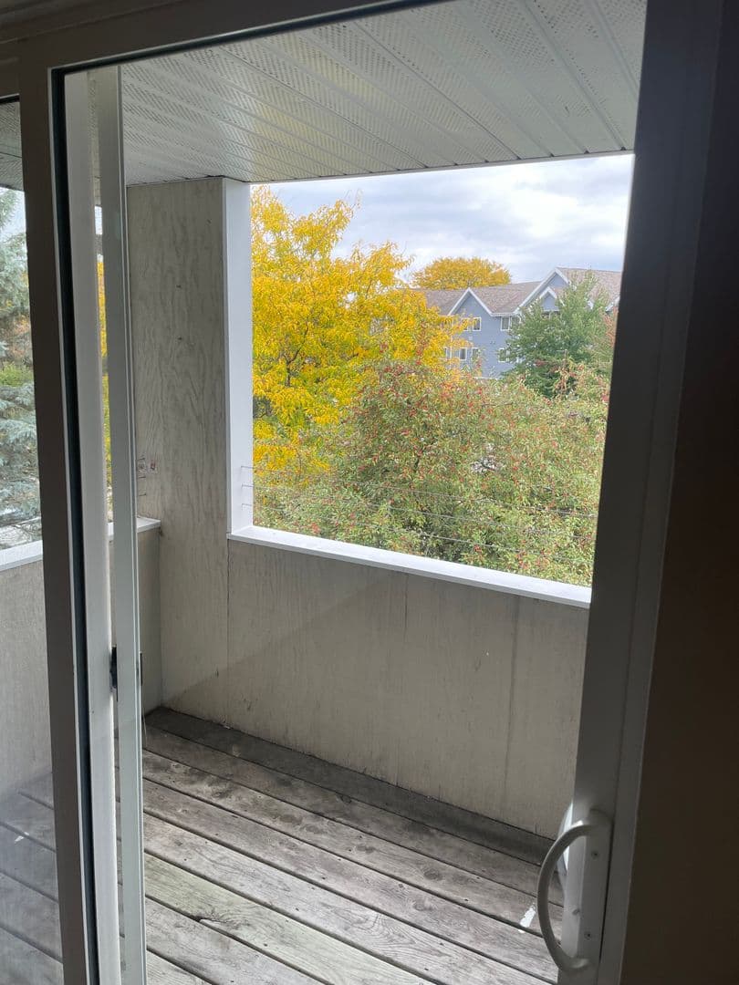 Madison Apartment: 3148-3172 Muir Field Rd