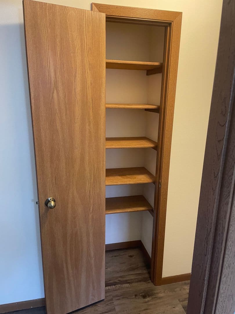 Madison Apartment: 3148-3172 Muir Field Rd