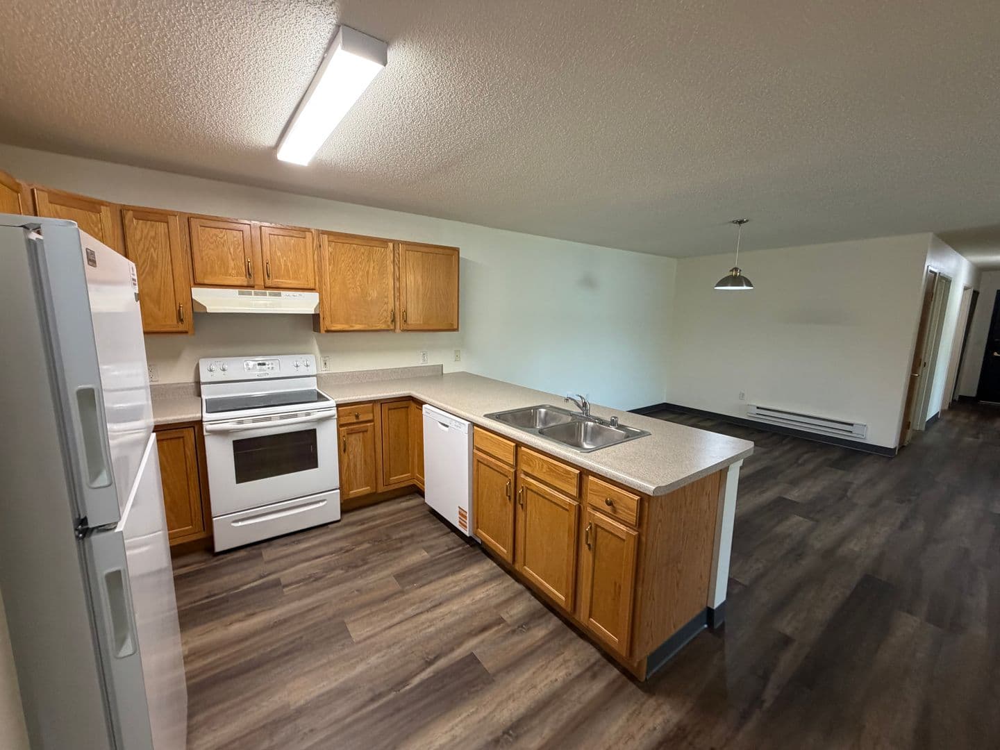 Platteville Apartment: 90 E. Gridley Ave