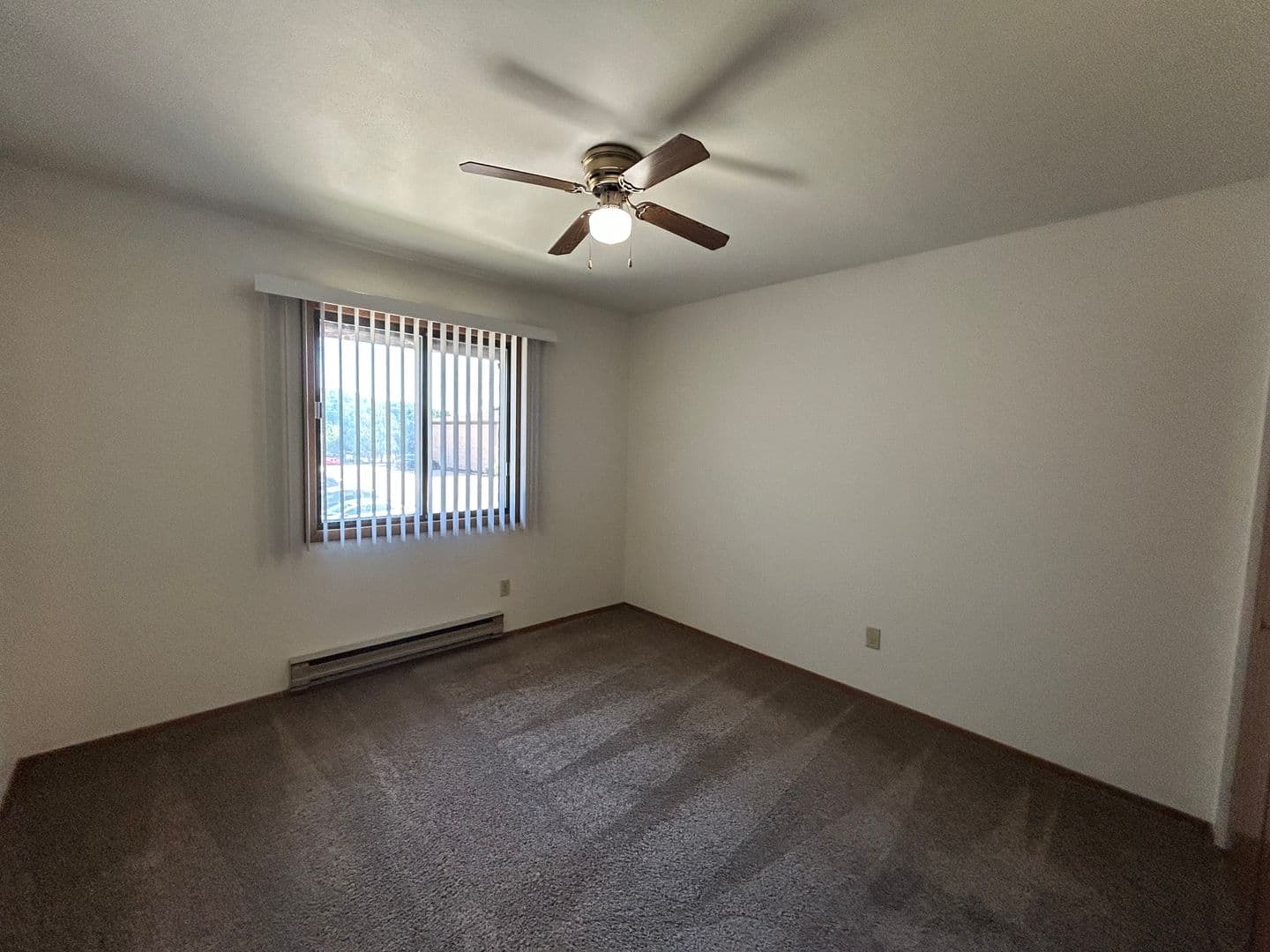 Beloit Apartment: 2770 Iva Ct