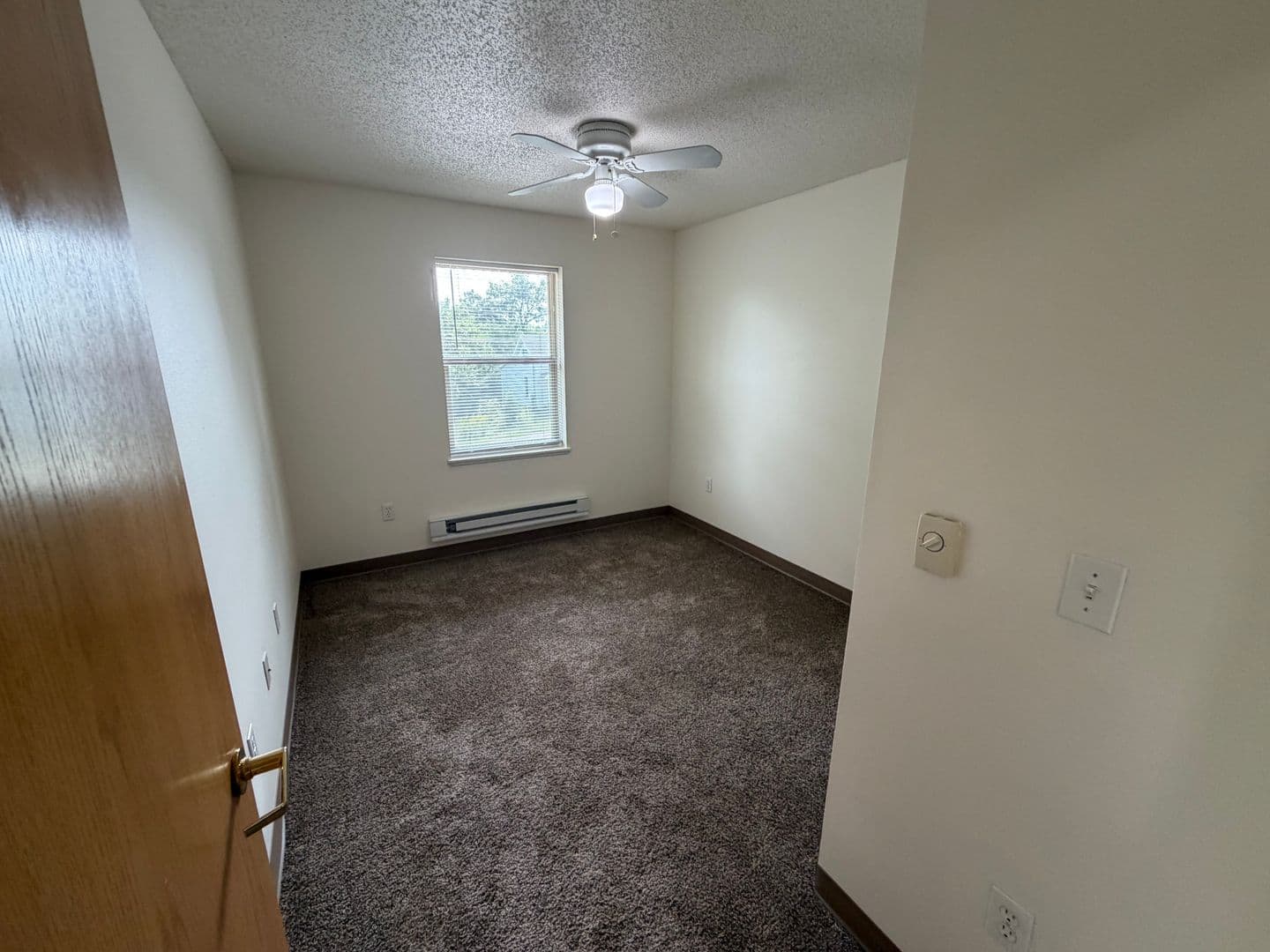 Platteville Apartment: 90 E. Gridley Ave