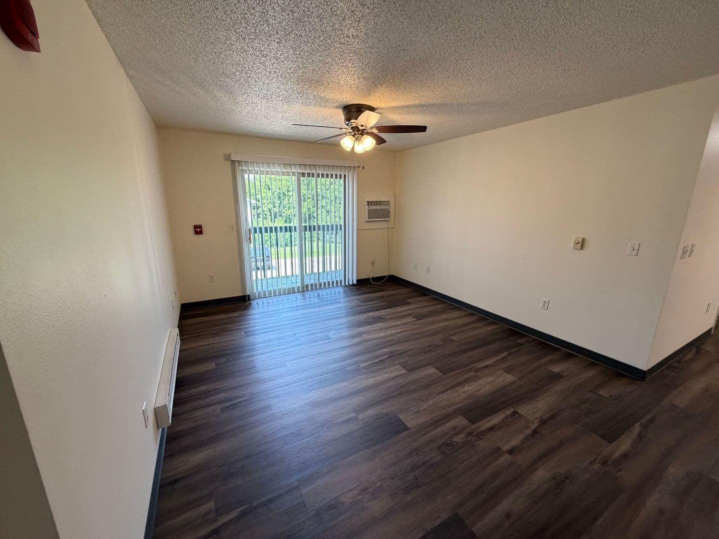 Platteville Apartment: 90 E. Gridley Ave