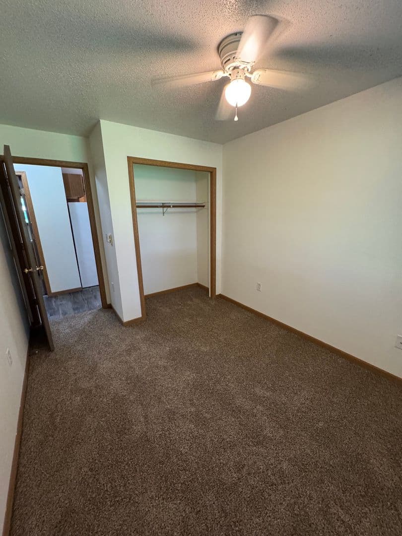 Platteville Apartment: 90 E. Gridley Ave