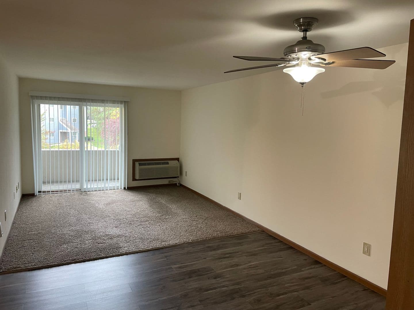 Madison Apartment: 3148-3172 Muir Field Rd
