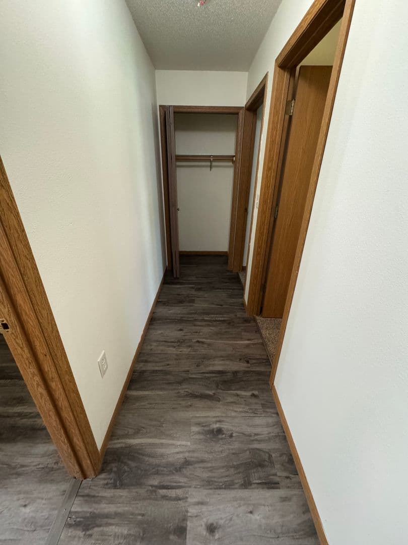 Platteville Apartment: 90 E. Gridley Ave