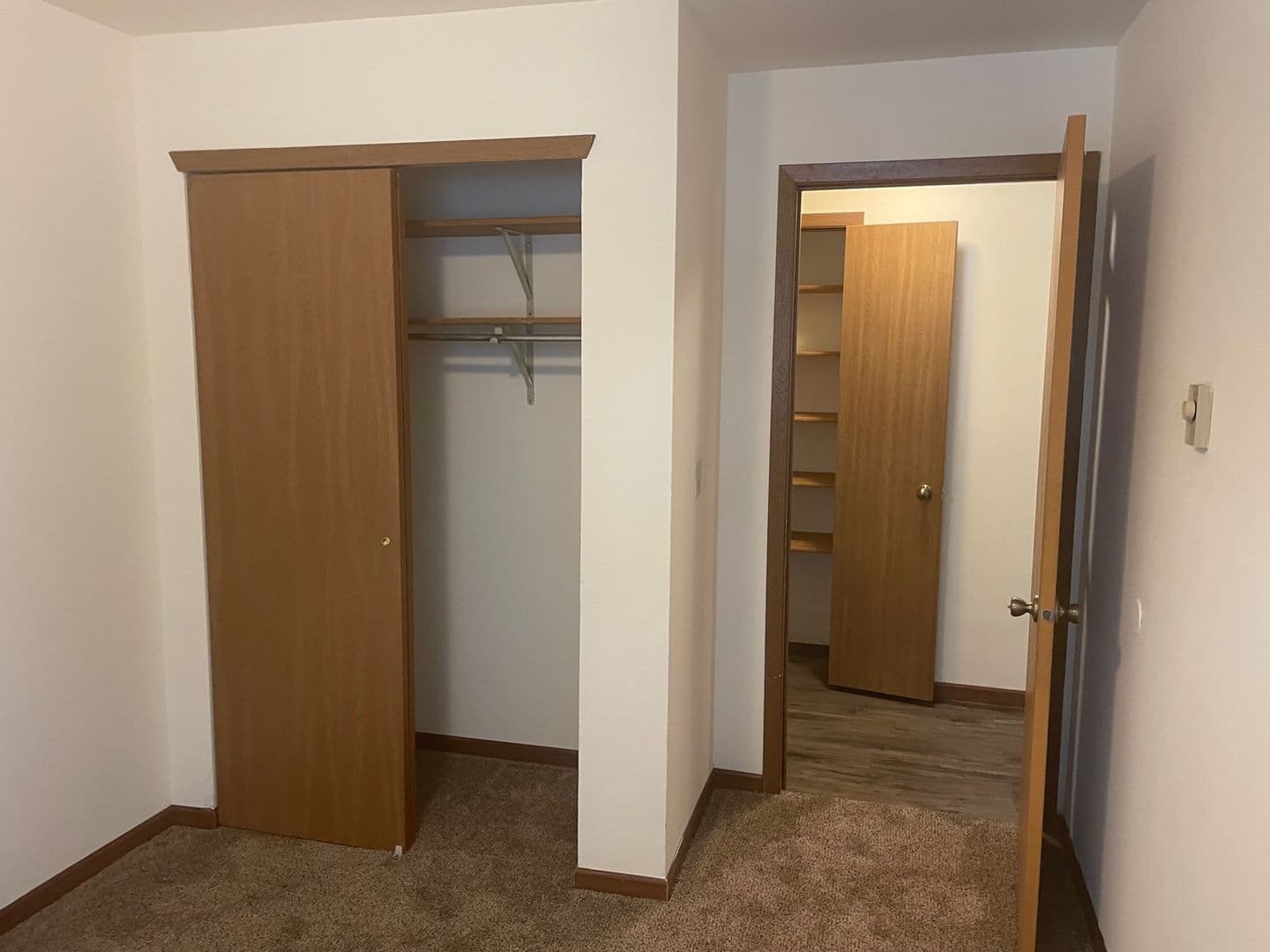 Madison Apartment: 3148-3172 Muir Field Rd