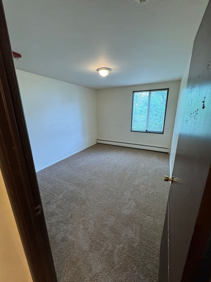 Platteville Apartment: 970 Union Street