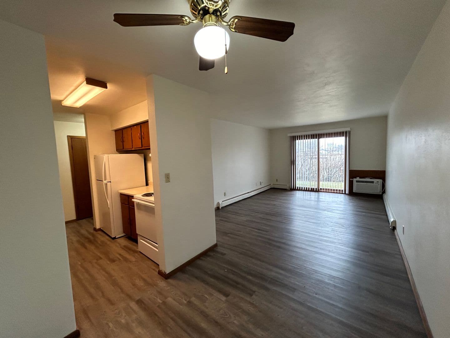 Beloit Apartment: 1854-1856 Northgate Dr