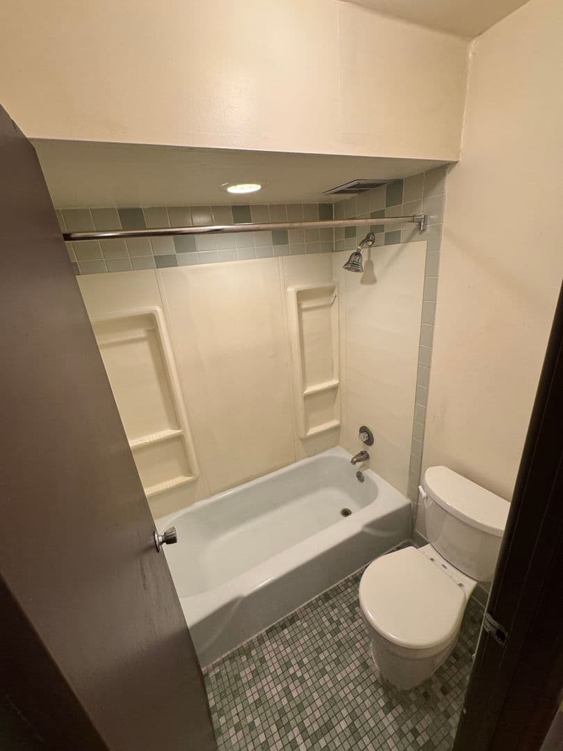 Platteville Apartment: 970 Union Street