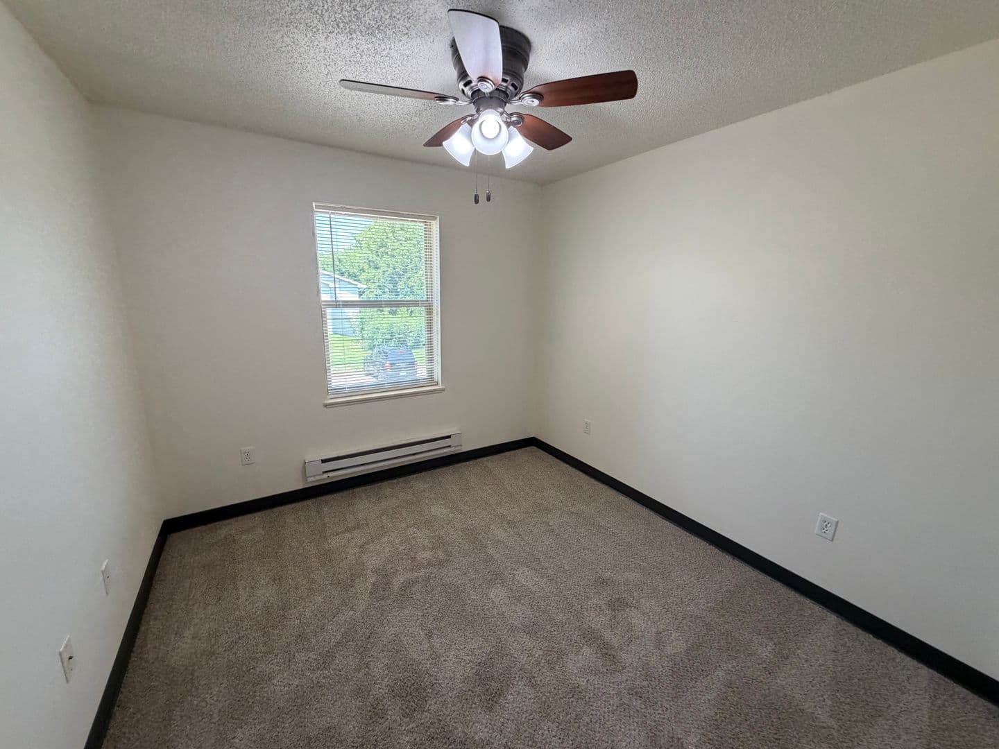 Platteville Apartment: 90 E. Gridley Ave