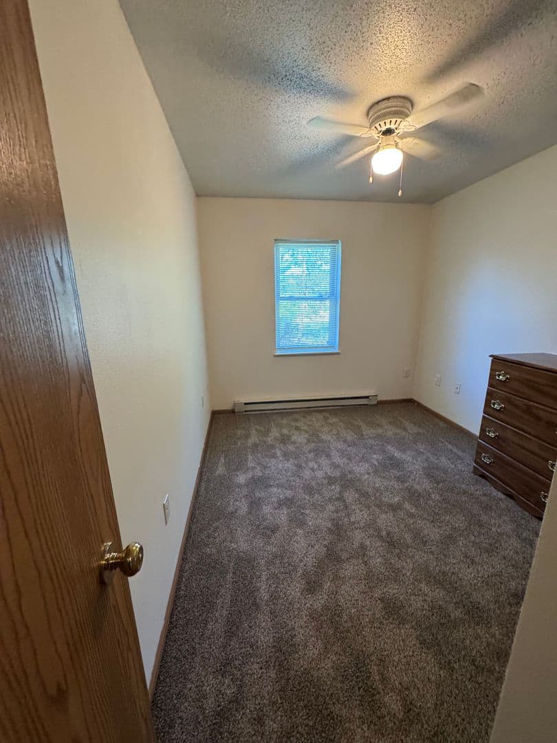 Platteville Apartment: 90 E. Gridley Ave