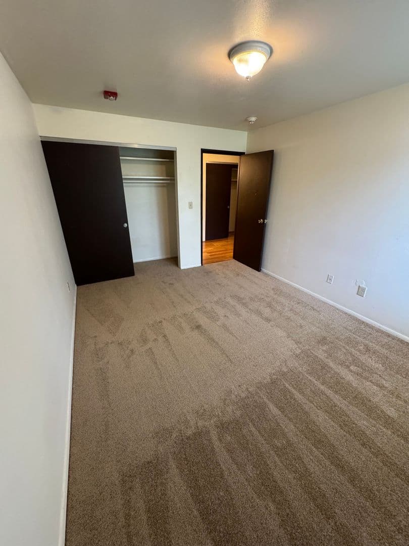 Platteville Apartment: 970 Union Street