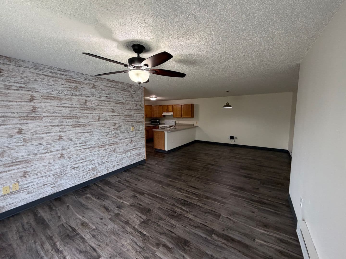 Platteville Apartment: 90 E. Gridley Ave
