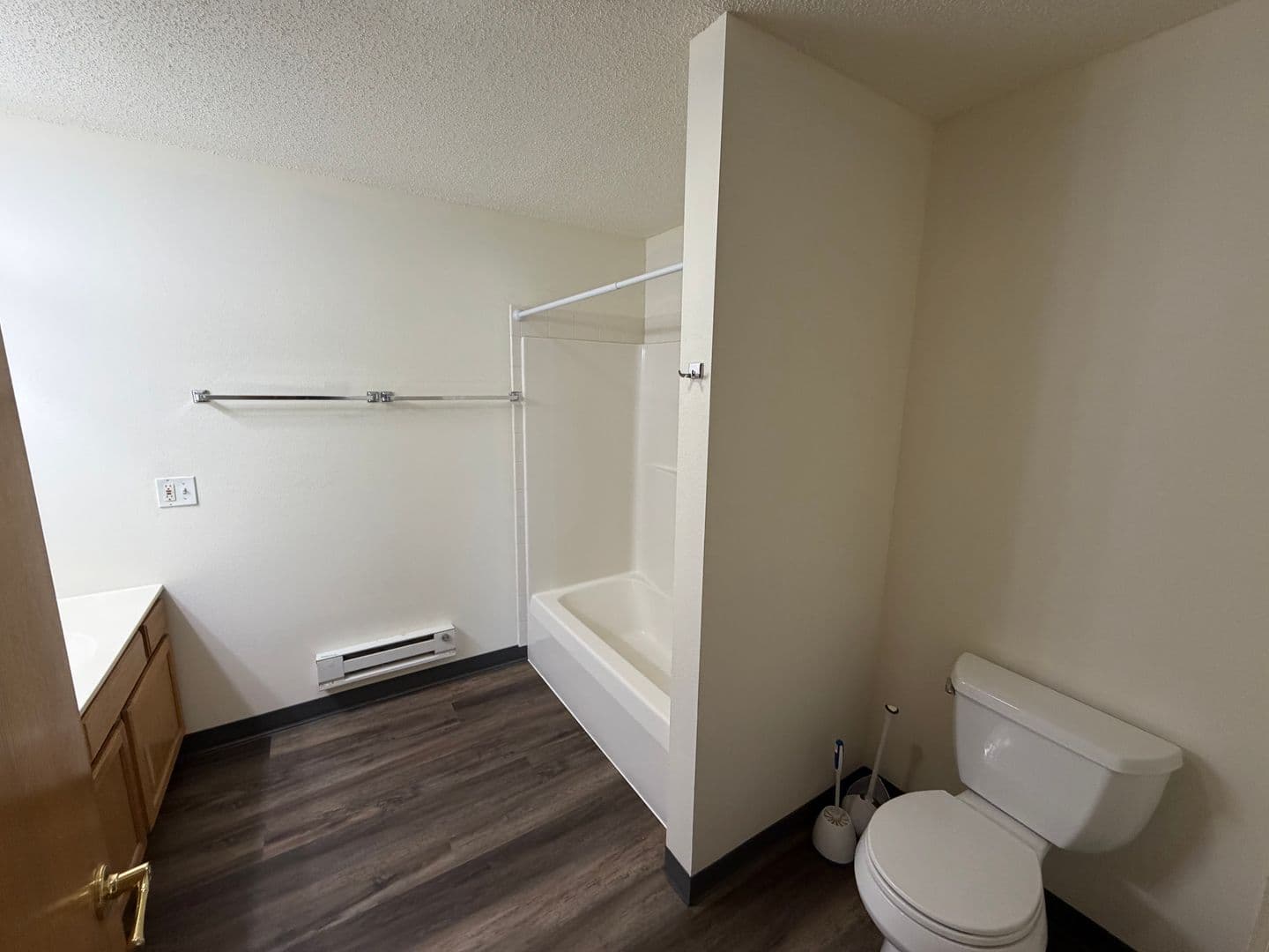 Platteville Apartment: 90 E. Gridley Ave