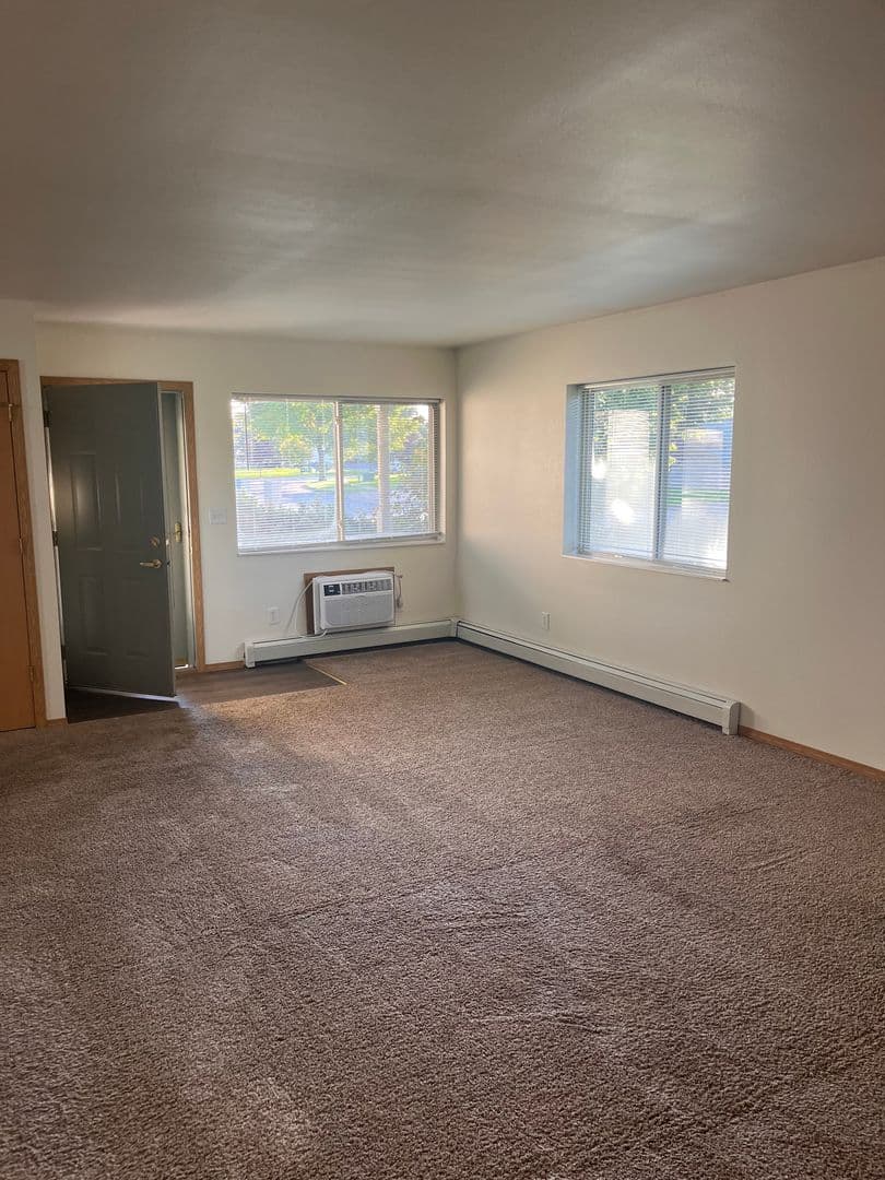 Lake Mills Apartment: 227-235 Tamarack Drive