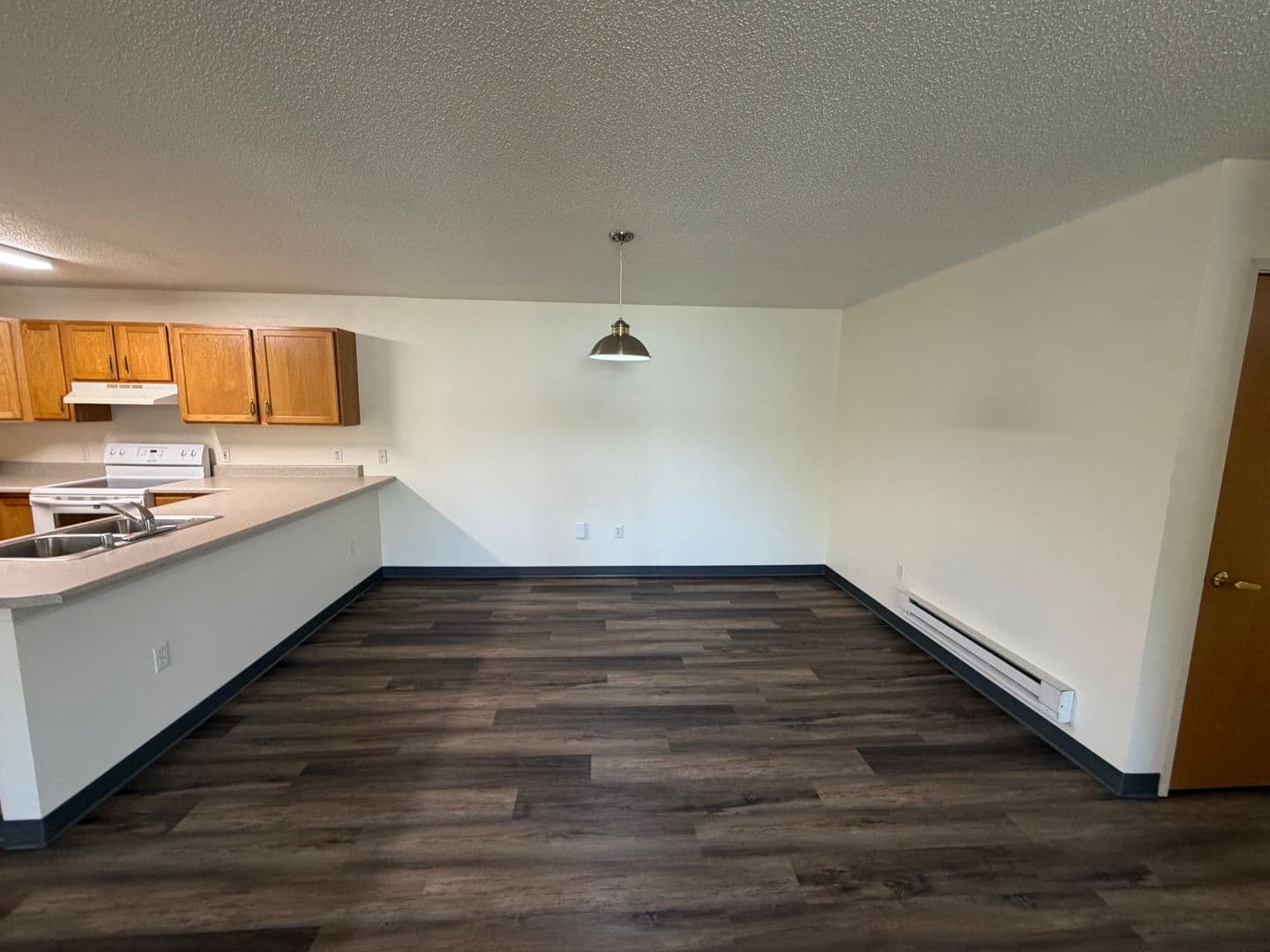 Platteville Apartment: 90 E. Gridley Ave
