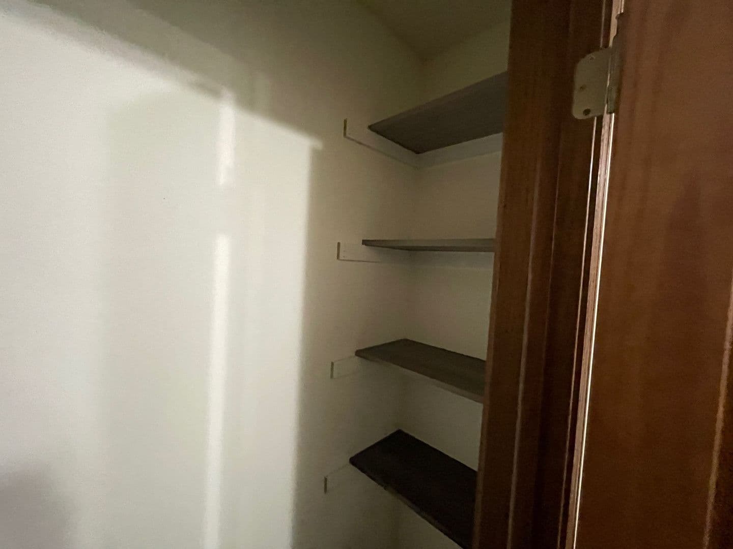Madison Apartment: 3148-3172 Muir Field Rd