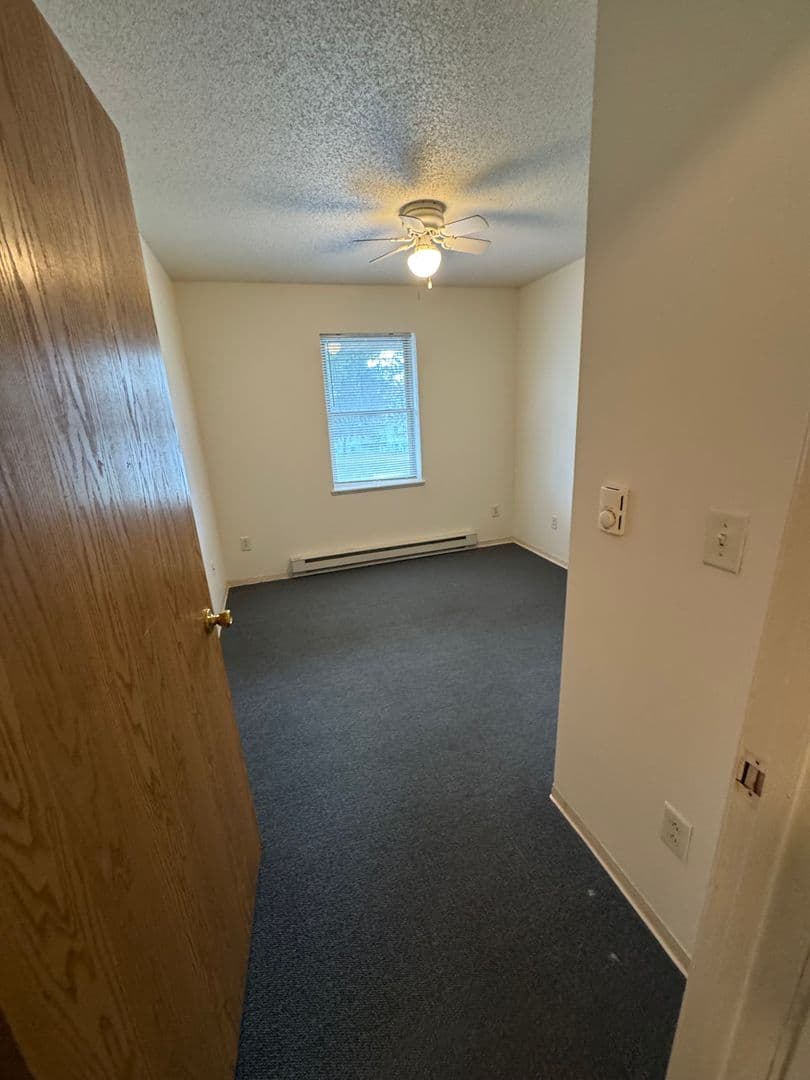 Platteville Apartment: 90 E. Gridley Ave