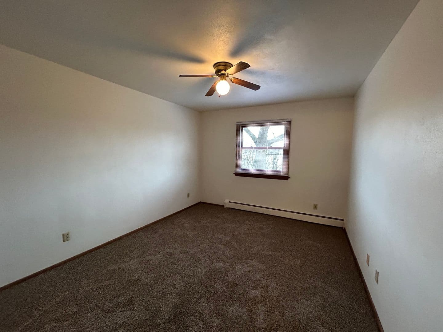 Beloit Apartment: 1854-1856 Northgate Dr