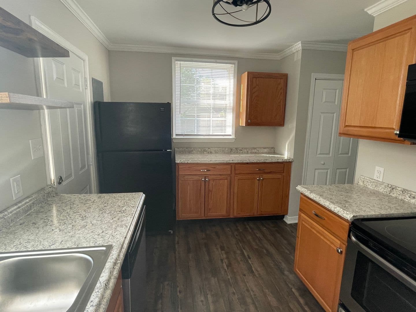 Richmond House: 1010 E 17th St