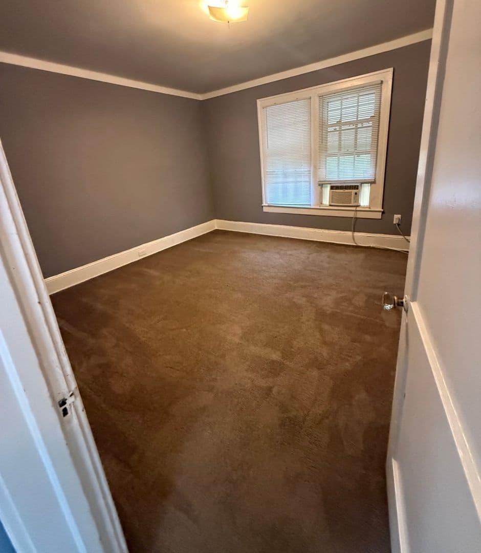 Winston Salem Apartment: 1314 Apple St.